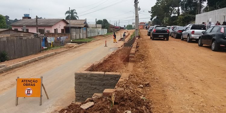 Obras viárias em ritmo lento