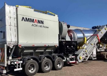 Prefeitura assina contrato para a compra da usina de asfalto