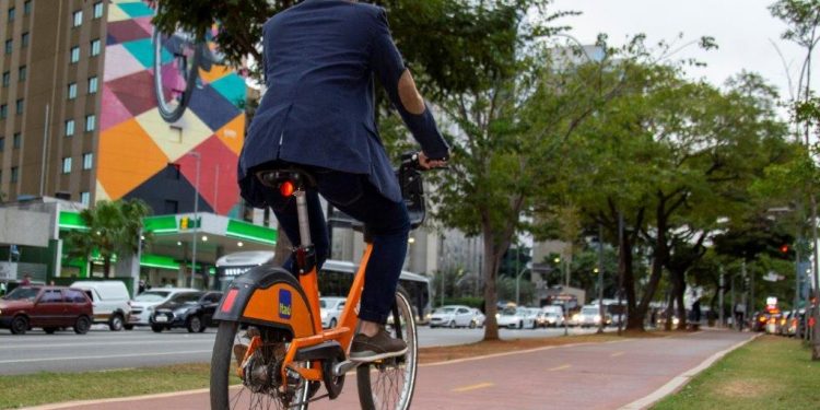 Dicas para andar de bike nas cidades