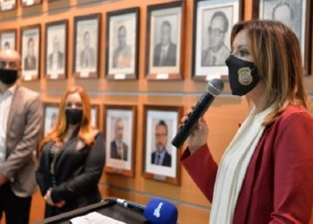 Programa para tirar mulheres do ciclo de violência