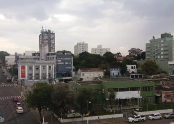 Como Guaíba chega aos 95 anos