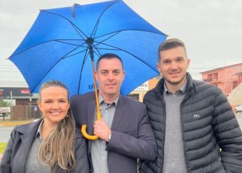 Gente que coopera cresce