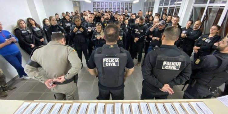 Combate a crimes de crueldade contra animais, caça ilegal e tráfico de armas