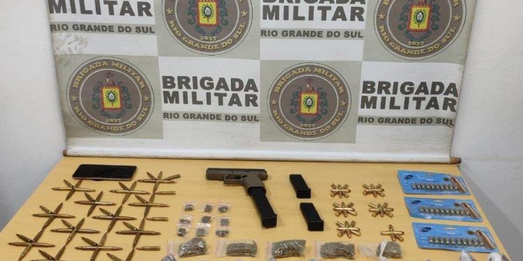 BM prende traficantes armados no Bairro Pedras Brancas