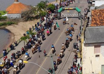 Festejos tradicionalistas reúnem grande público em Guaíba