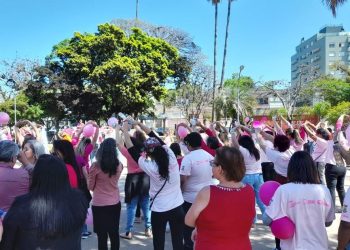 Outubro Rosa conscientiza mulheres sobre prevenção do câncer de mama