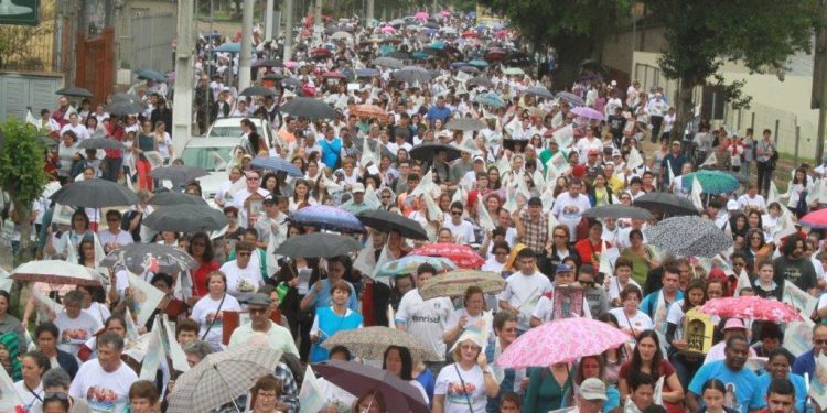 Romaria das Capelinhas destaca a fé e a esperança