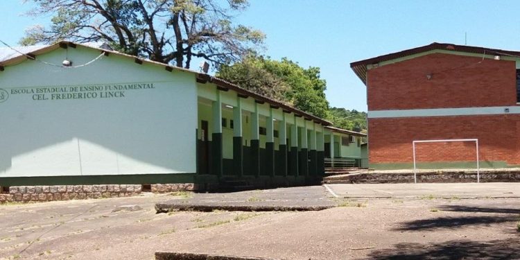 Escola Frederico Linck passa a ser municipal