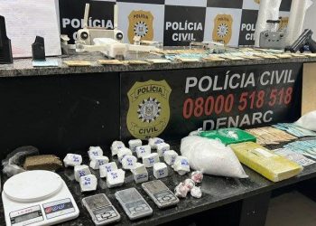 Polícia desarticula telentrega de drogas na Região Metropolitana
