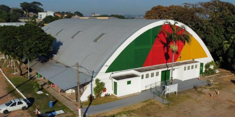 Ginásio Coelhão está totalmente reformado