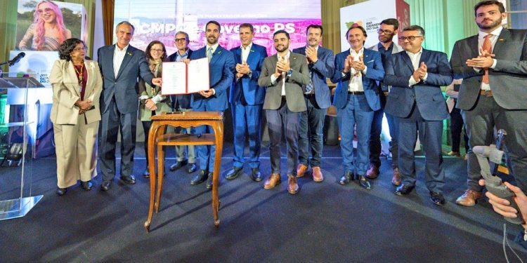 CMPC anuncia nova fábrica em Barra do Ribeiro