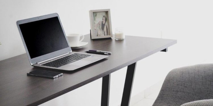 Responsabilidades das empresas com funcionários trabalhando em home office