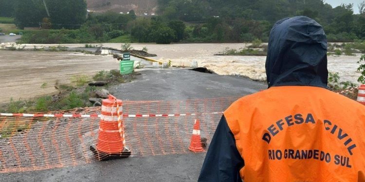 Voltam as inundações no RS