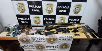 Operação policial prende oito pessoas por tráfico e posse de armas na Vila São Jorge