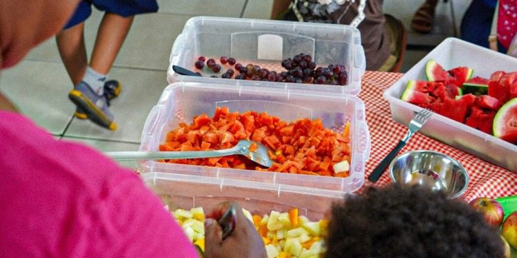 Projeto Férias na Escola oferece alimentação e promove integração entre estudantes